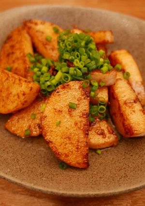 山芋のニンニクバター醤油炒め-レシピのメイン写真
