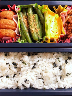 高校生弁当日記(わかめご飯弁当編)-レシピのメイン写真