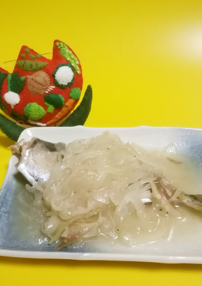 たっぷり玉ねぎの鯵の酒蒸し-レシピのメイン写真