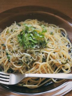 山椒・紫蘇・しらすの初夏オイルパスタ-レシピのメイン写真