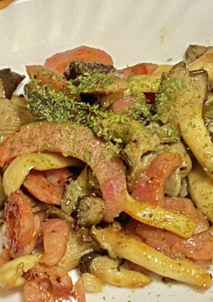 平茸とソーセージのカレー風味炒め-レシピのメイン写真