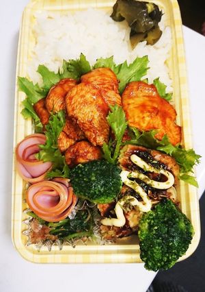 【夫婦弁当64】スパイシーチキンとお好焼-レシピのメイン写真