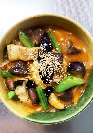 豆腐バーグ入り煮込みハンバーグ味ドーム蒸-レシピのメイン写真
