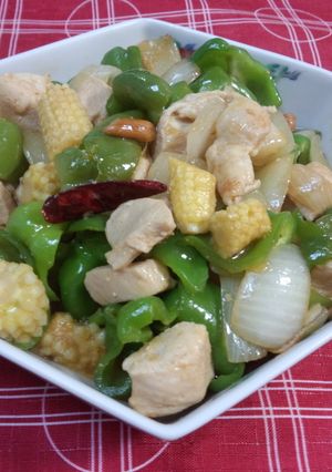 鶏肉とピーマンのピリ辛ピーナッツ炒め-レシピのメイン写真