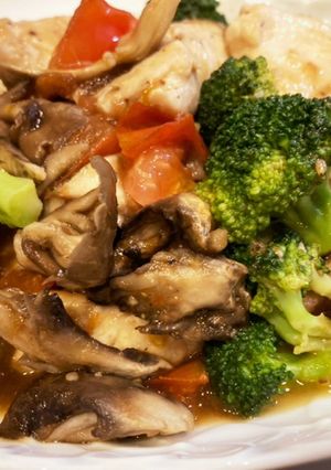 彩り野菜とむね肉のニンニク炒め-レシピのメイン写真