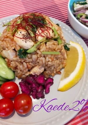 カレー風味香る♪簡単チキンパクチー炒飯-レシピのメイン写真