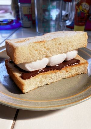 食パンで簡単!とろけるスモアサンド-レシピのメイン写真