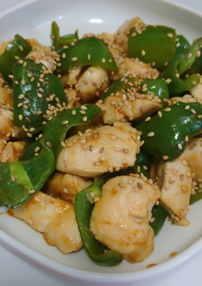 簡単！鶏ささみとピーマンの梅わさび炒め♪-レシピのメイン写真
