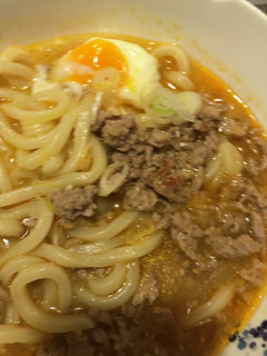 簡単余ったエビチリ肉味噌うどん-レシピのメイン写真
