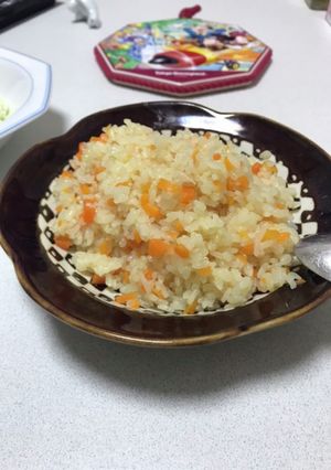 バター香るにんじんごはん-レシピのメイン写真