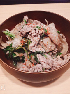 お母さんのごぼうと春菊の肉野菜炒め-レシピのメイン写真