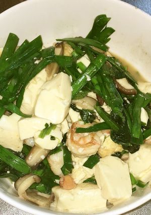 海老とニラと豆腐の海鮮塩にんにく炒め-レシピのメイン写真