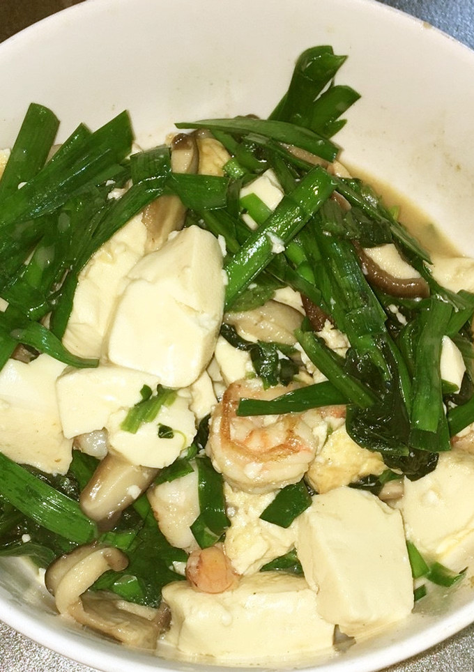 海老とニラと豆腐の海鮮塩にんにく炒め-レシピのメイン写真
