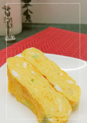 玉子焼き…同じ形状・大きさに斜めcut-レシピのメイン写真