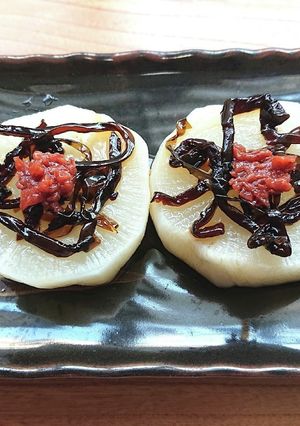 大根に昆布佃煮と梅肉のせめんつゆぶっかけ-レシピのメイン写真