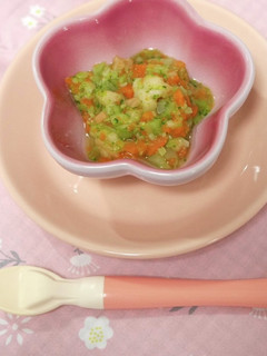 お麩と野菜の煮物【離乳食中期】-レシピのメイン写真