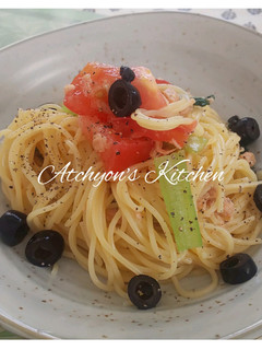 簡単トマトとブラックオリーブの冷製パスタ-レシピのメイン写真