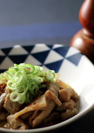 山田うどんのもつ煮込み♪-レシピのメイン写真