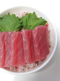 みょうがたっぷり酢飯の海鮮丼♪-レシピのメイン写真
