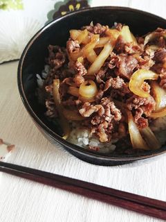 超簡単定番丼物!ズボラでもできる牛丼-レシピのメイン写真