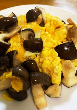 大黒本しめじと卵の炒め物-レシピのメイン写真