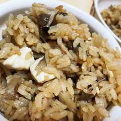 รูปของ 煮汁活用！炊き込みご飯！