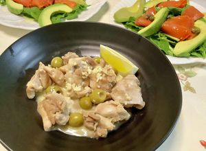 超簡単鶏とオリーブの白ワイン煮こみ-レシピのメイン写真