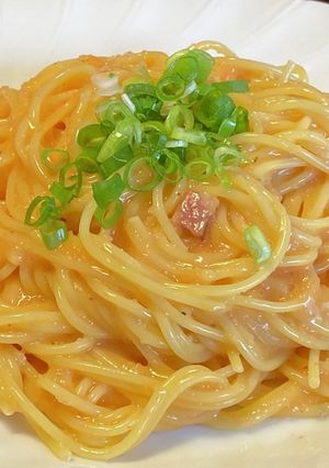 簡単、カルボナーラと明太子のスパゲティ-レシピのメイン写真