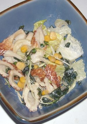レタス＆竹輪＆わかめ＆コーン＆玉葱サラダ-レシピのメイン写真