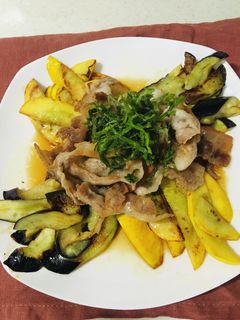 ナス、ズッキーニ、豚肉で食欲モリモリ!-レシピのメイン写真