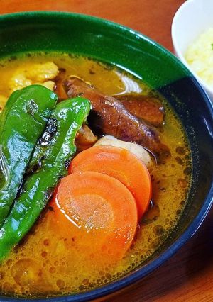 鶏もも肉のスープカレー-レシピのメイン写真