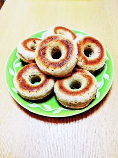 オートミールとバナナと豆腐の焼きドーナツ-レシピのメイン写真