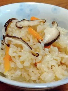 しいたけの炊き込みご飯-レシピのメイン写真