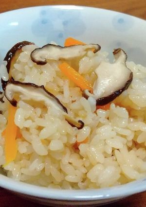 しいたけの炊き込みご飯-レシピのメイン写真