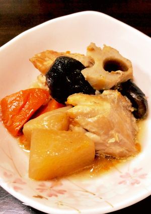 圧力鍋で大きな鶏肉の煮物-レシピのメイン写真