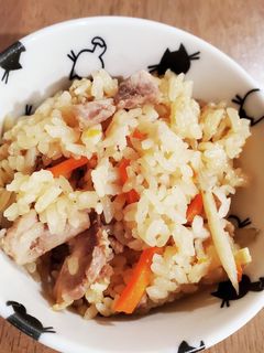 ★☆入れるだけ→炊き込みご飯ご飯★☆-レシピのメイン写真