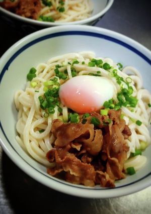 釜揚うどん(牛すき煮、温玉)@≧↺≦@)-レシピのメイン写真