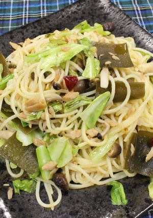 昆布とキャベツのペペロンチーノ-レシピのメイン写真