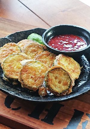 おうち居酒屋★韓国風ズッキーニのピカタ-レシピのメイン写真