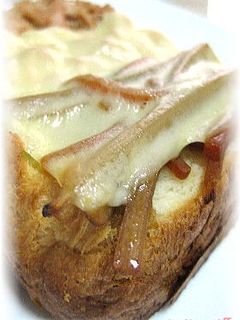 きんぴらごぼうとチーズで♡和風トースト-レシピのメイン写真