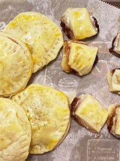 冷凍パイシートであんこ餅パイ-レシピのメイン写真