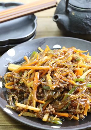 野菜とそぼろチャプチェ-レシピのメイン写真