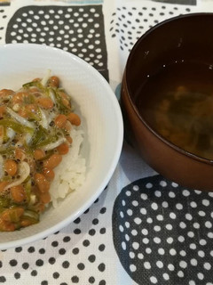保育園給食★めかぶのネバネバ丼-レシピのメイン写真