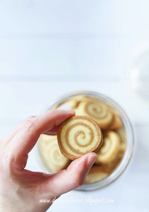 コーヒーうずまきクッキー-レシピのメイン写真