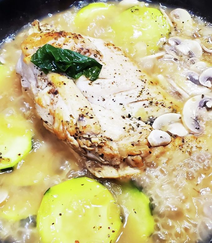 鶏ムネ肉の白ワイン煮-レシピのメイン写真