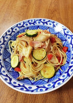 塩とまと&ズッキーニ舞茸のパスタ-レシピのメイン写真