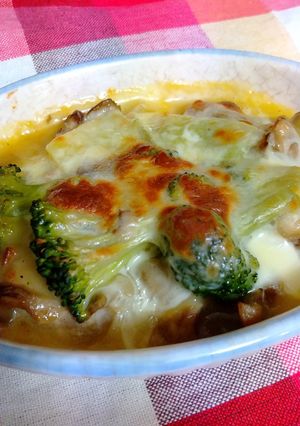 鶏もも・舞茸・ブロッコリーのグラタン風-レシピのメイン写真