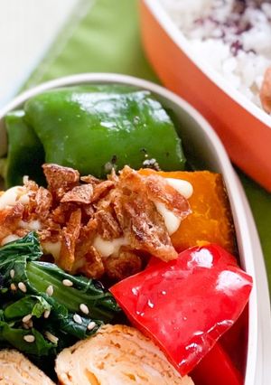 【5分で】かぼちゃのオニオンマヨ焼き-レシピのメイン写真