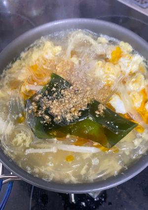 節約キャンプ飯！卵とわかめの春雨スープ！-レシピのメイン写真