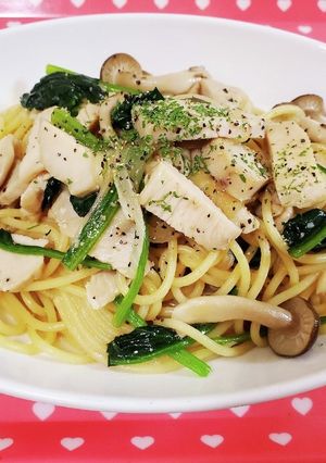 サラダチキンでオイルパスタ-レシピのメイン写真